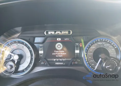 2019 Ram 1500 Limited 4X4 5'7 Box из США, поврежденный, VIN 1C6SRFHT5KN738339